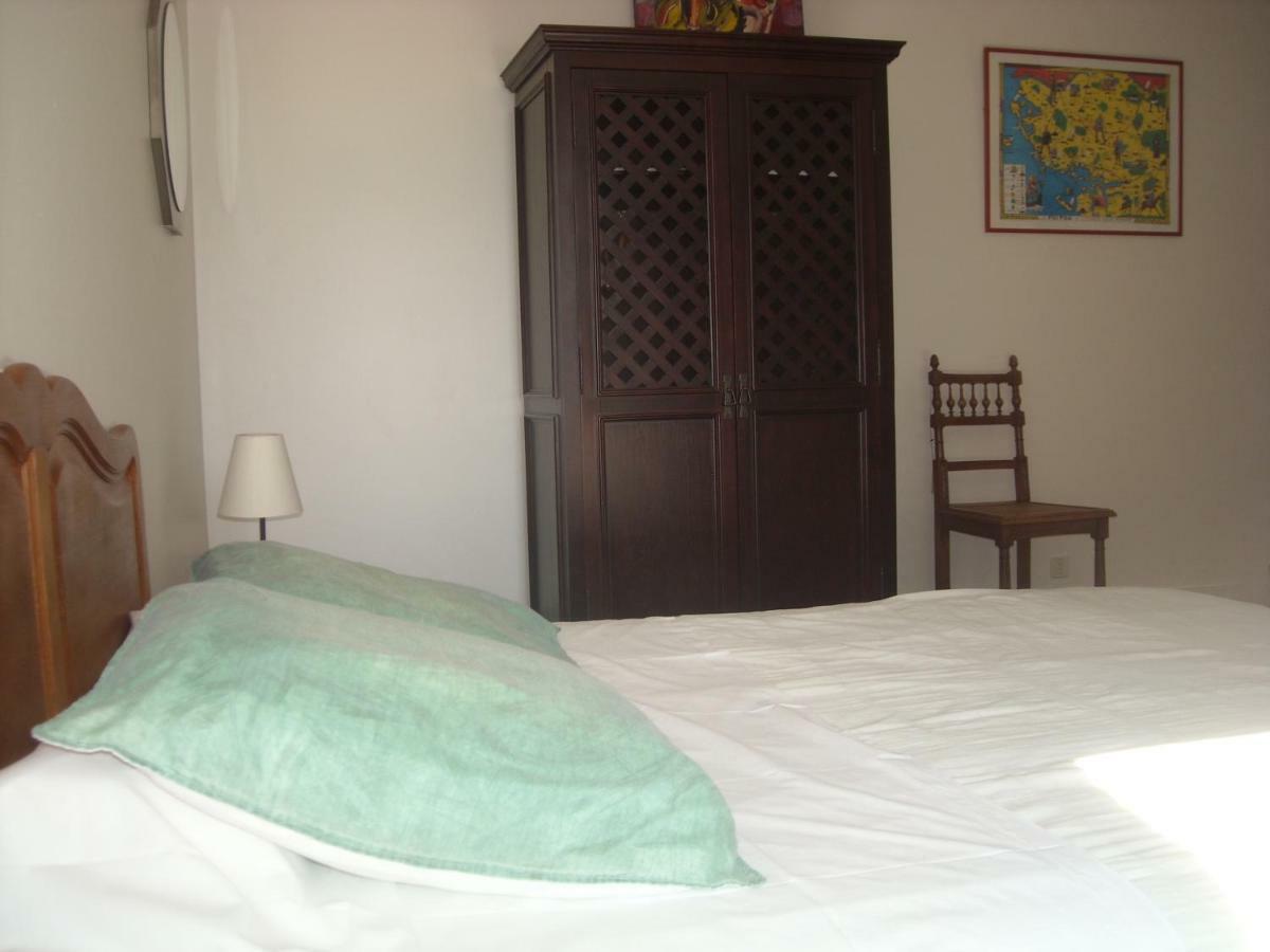 La Tour Des Laudes Bed & Breakfast Breuil-Barret Exterior photo